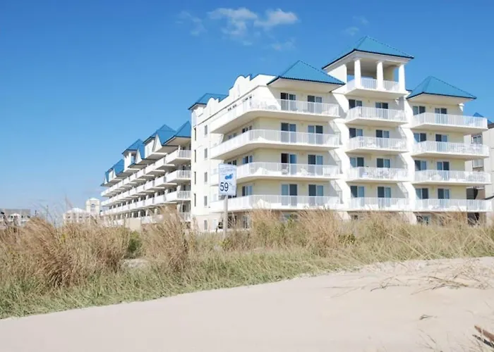 Gorgeous In Oceanfront Complex With Pool Hot Tub Wifi & Ac